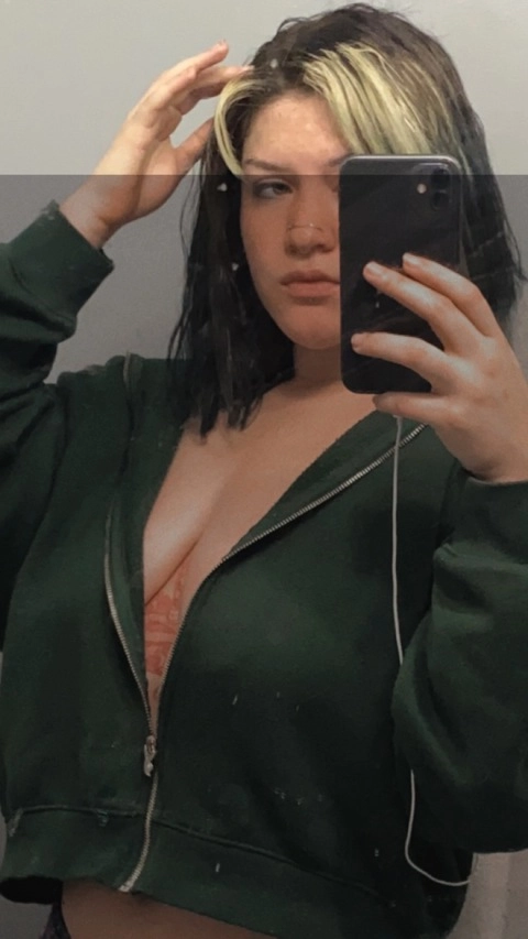 Demi Goddess OnlyFans Picture