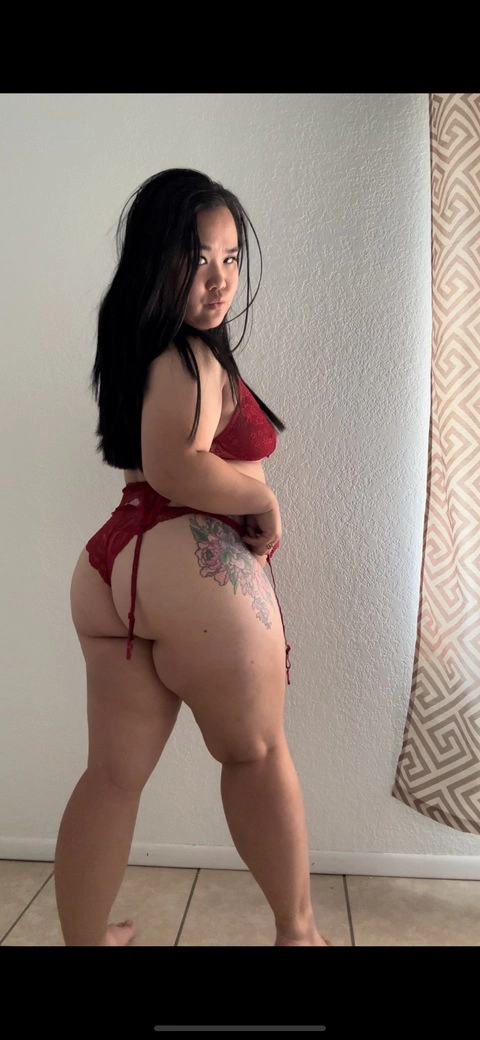 Cute Little Asian OnlyFans Picture