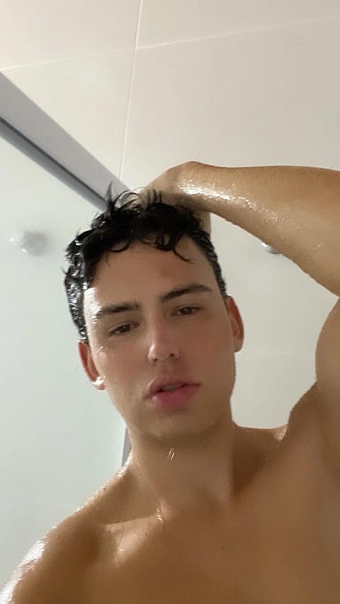 Luis Rodrigues OnlyFans Picture