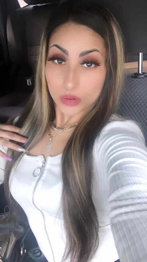 Khloe cruz OnlyFans Picture