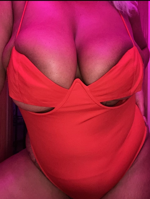 Lady Cruz 🍉 OnlyFans Picture
