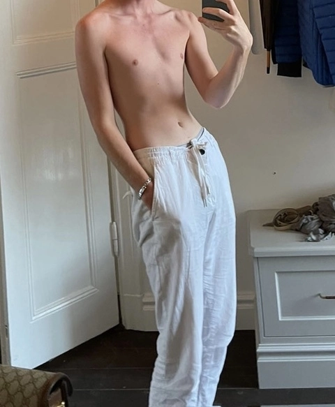 Max twink OnlyFans Picture