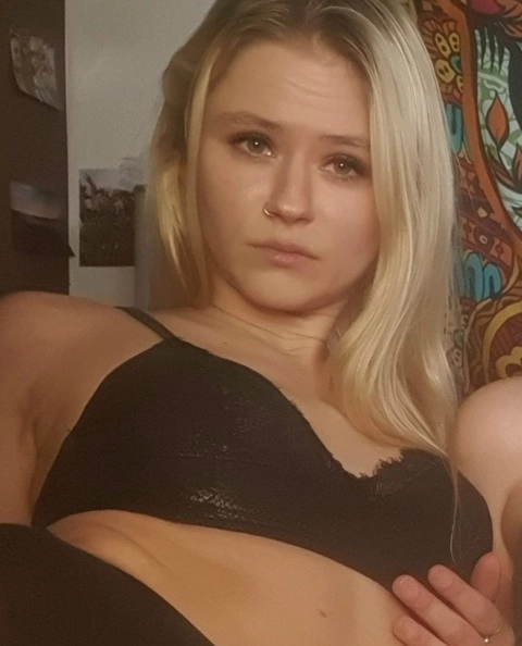 Bondage Buffy OnlyFans Picture