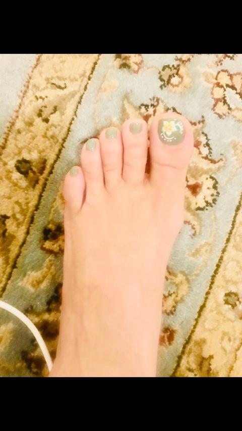 Toequeen OnlyFans Picture