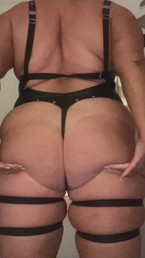 Justahawttgal OnlyFans Picture