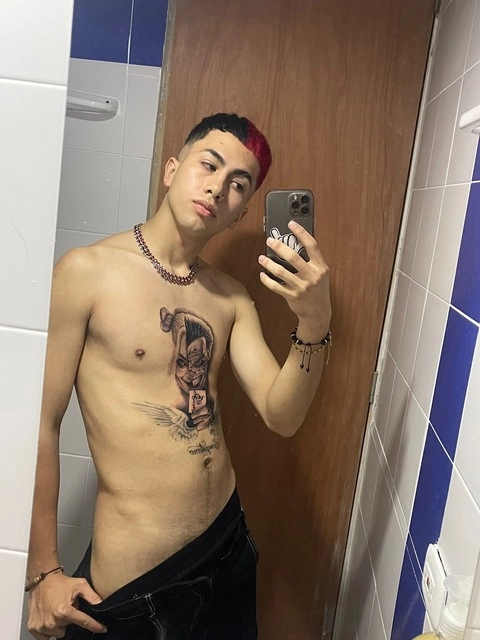 Johan Rubio OnlyFans Picture