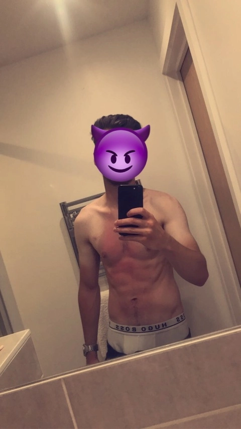 Anonymouslad99 OnlyFans Picture
