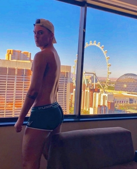 Tony 2.0 🍑 OnlyFans Picture