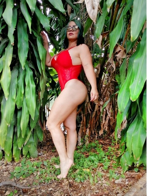 Doris Velez