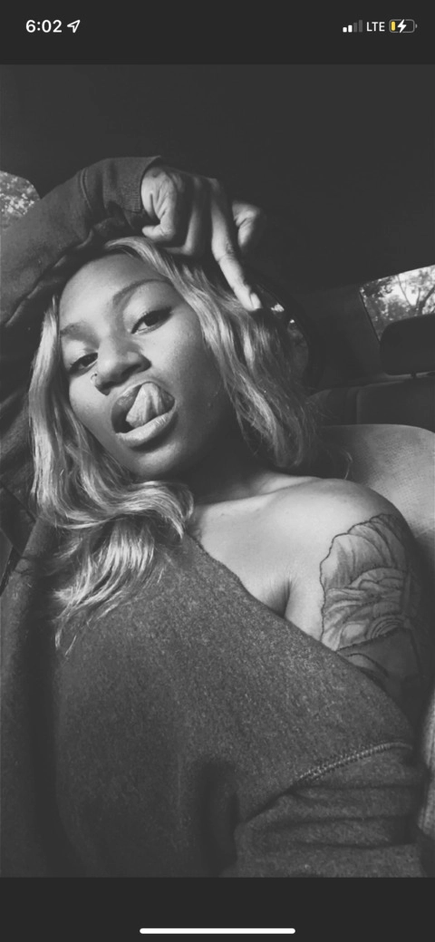 Lovey LaShae OnlyFans Picture